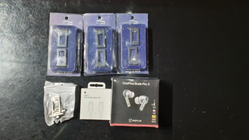 6 PC Metal Car Seat Belt Buckle Clip with 2 PC Hook + Type C Cable + Car Perfume and Wireless Earphones photo review