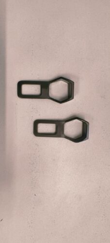 2 Pcs Premium Gun Metal Finish Car Buckle Clip photo review