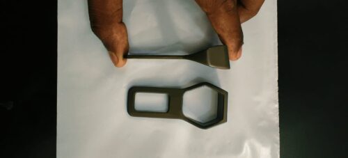 2 Pcs Premium Gun Metal Finish Car Buckle Clip photo review